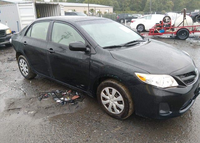 2011 TOYOTA Corolla