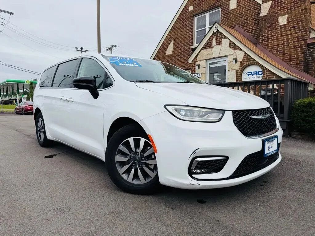 2024 CHRYSLER Pacifica