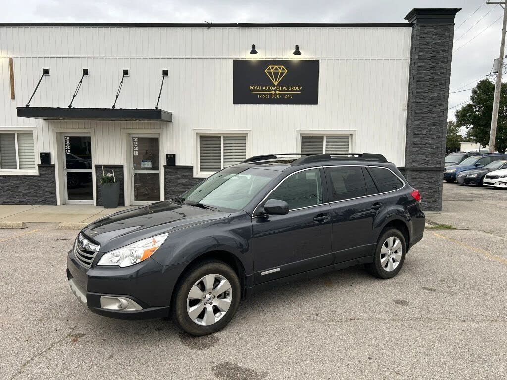 2012 SUBARU Outback