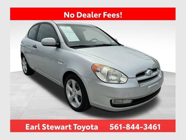 2010 HYUNDAI Accent