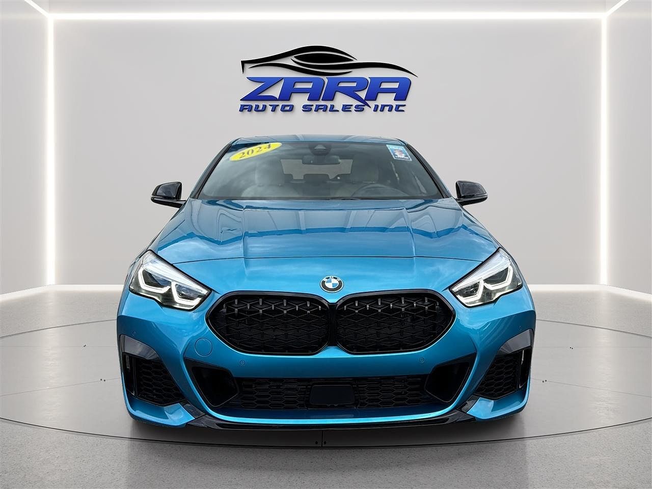 2024 BMW M235i