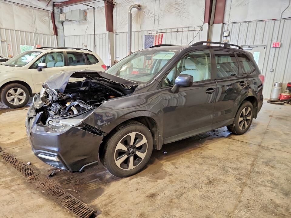 2018 SUBARU Forester