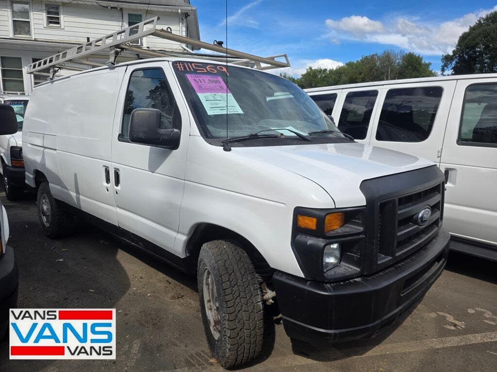2011 FORD E-250