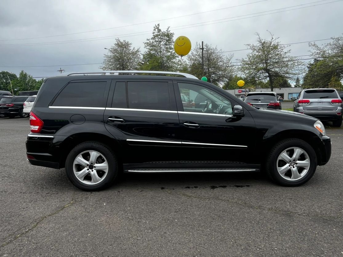 2011 Mercedes-Benz GL-Class