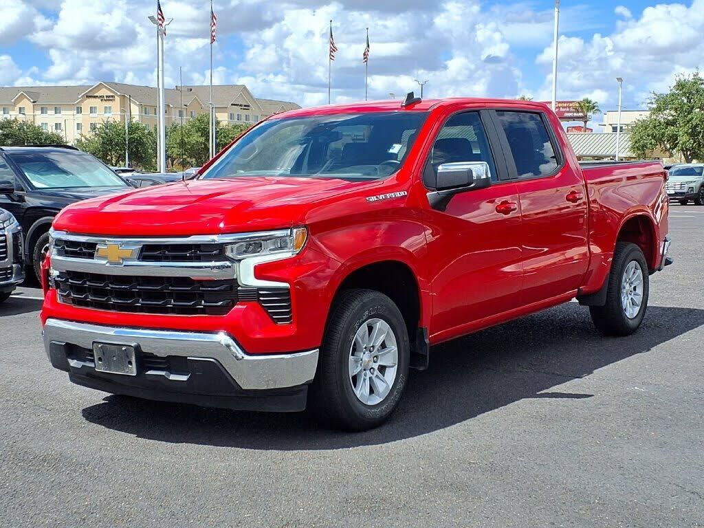 2025 CHEVROLET Silverado