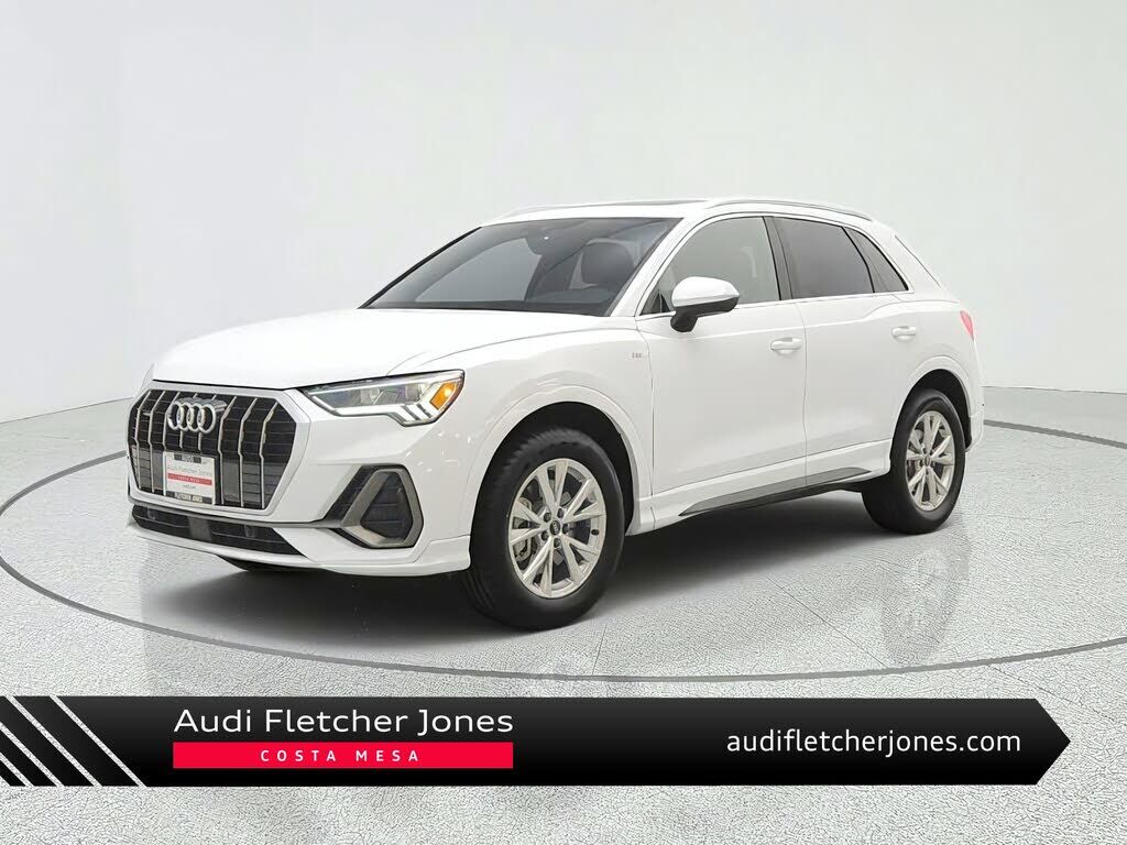 2024 AUDI Q3