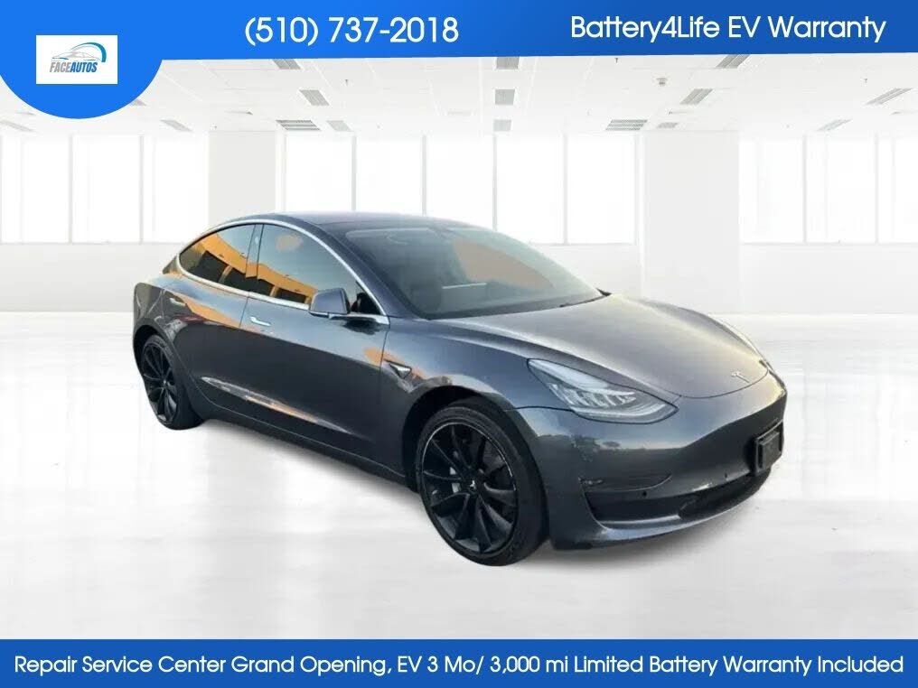 2018 TESLA Model 3