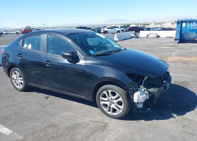 2016 TOYOTA Scion