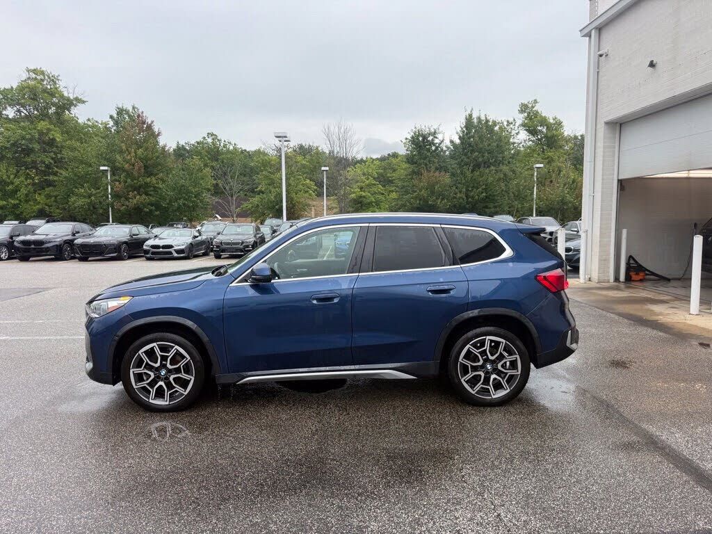 2025 BMW X1