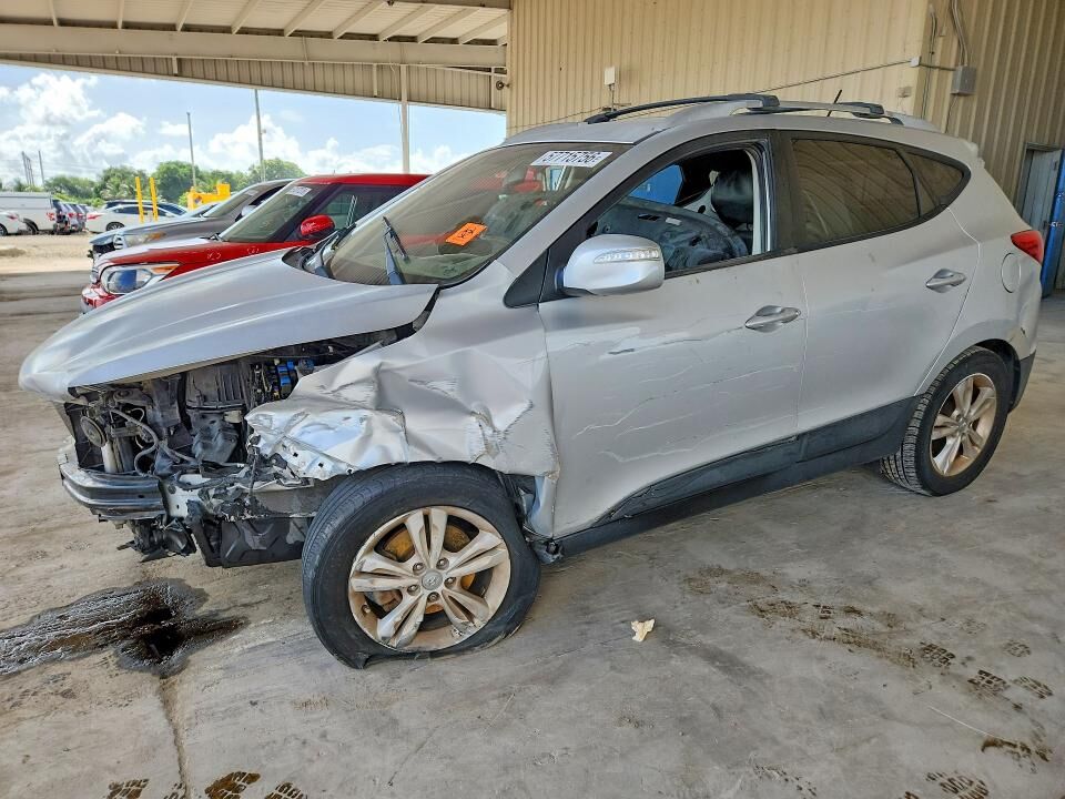 2012 HYUNDAI Tucson