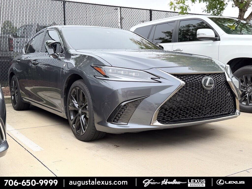 2024 LEXUS ES