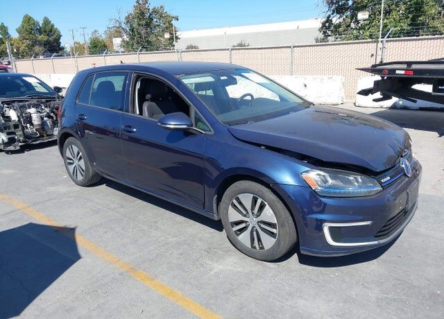 2015 VOLKSWAGEN e-Golf