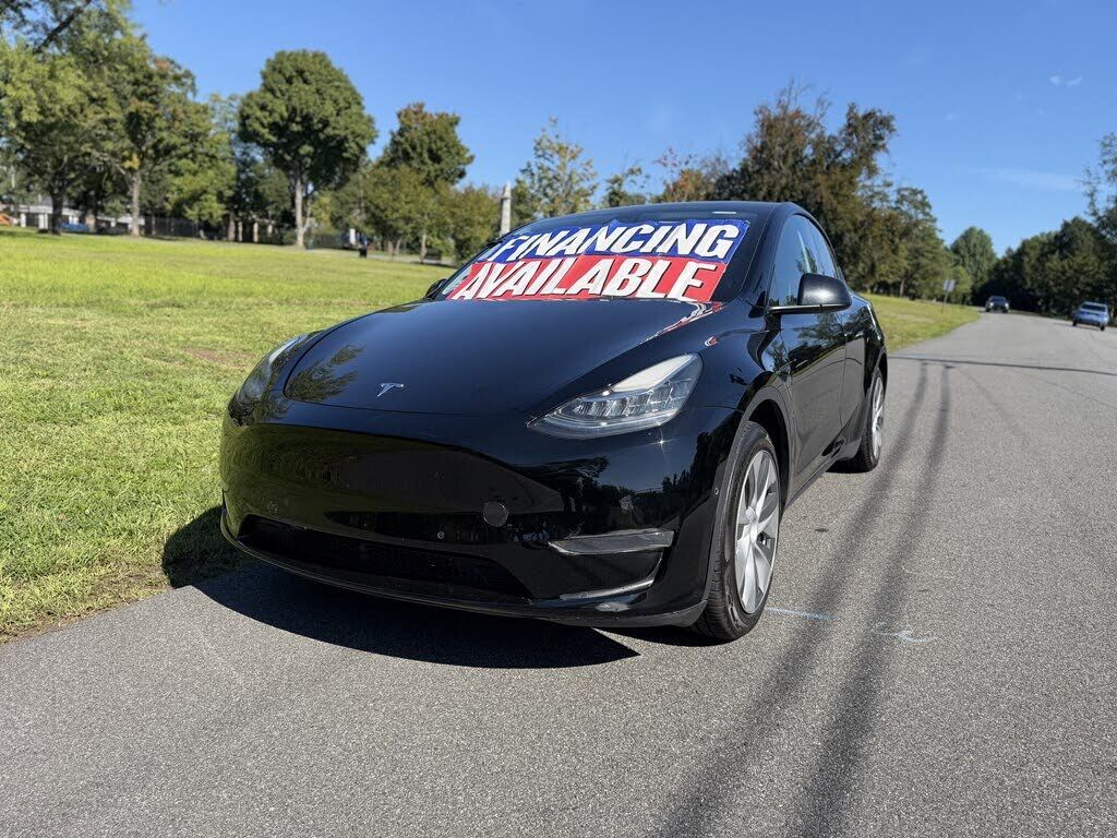 2021 TESLA Model Y