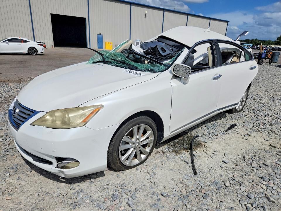 2011 LEXUS ES