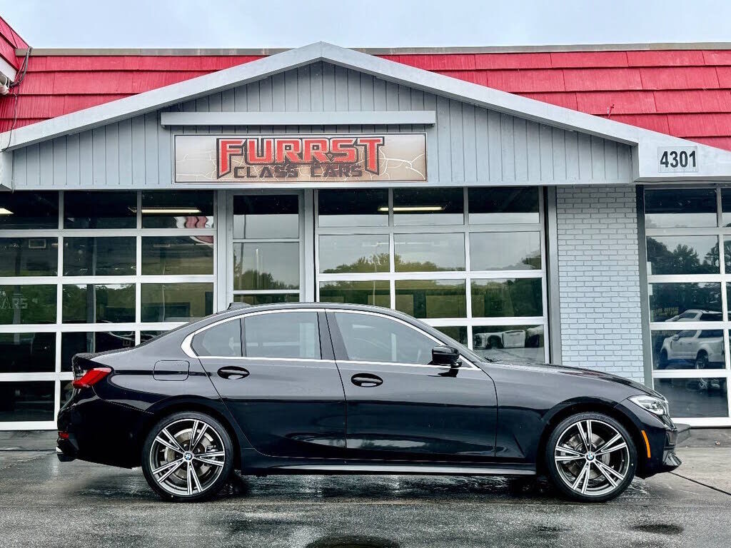 2022 BMW 330i