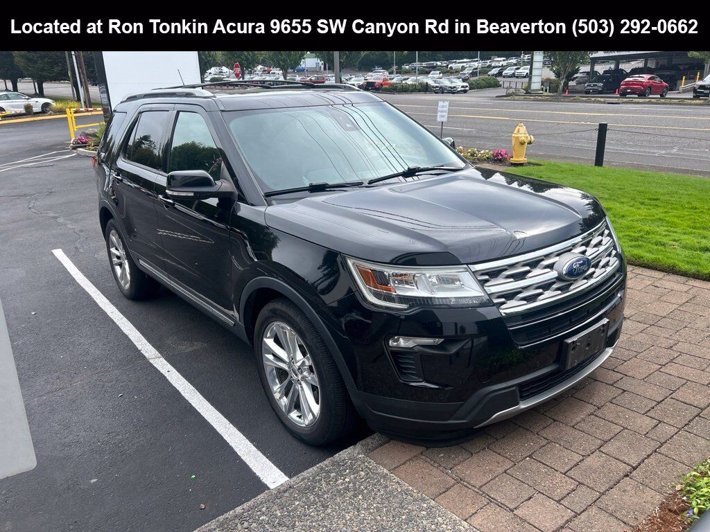 2018 FORD Explorer