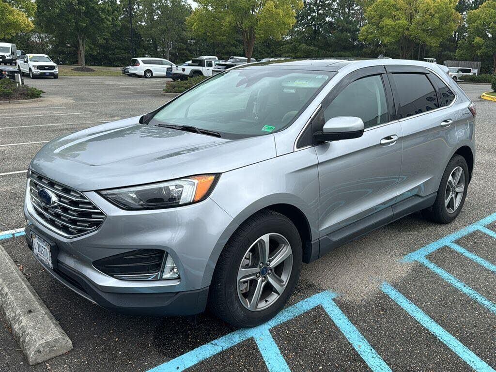 2022 FORD Edge