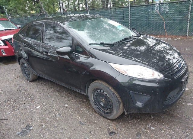 2013 FORD Fiesta