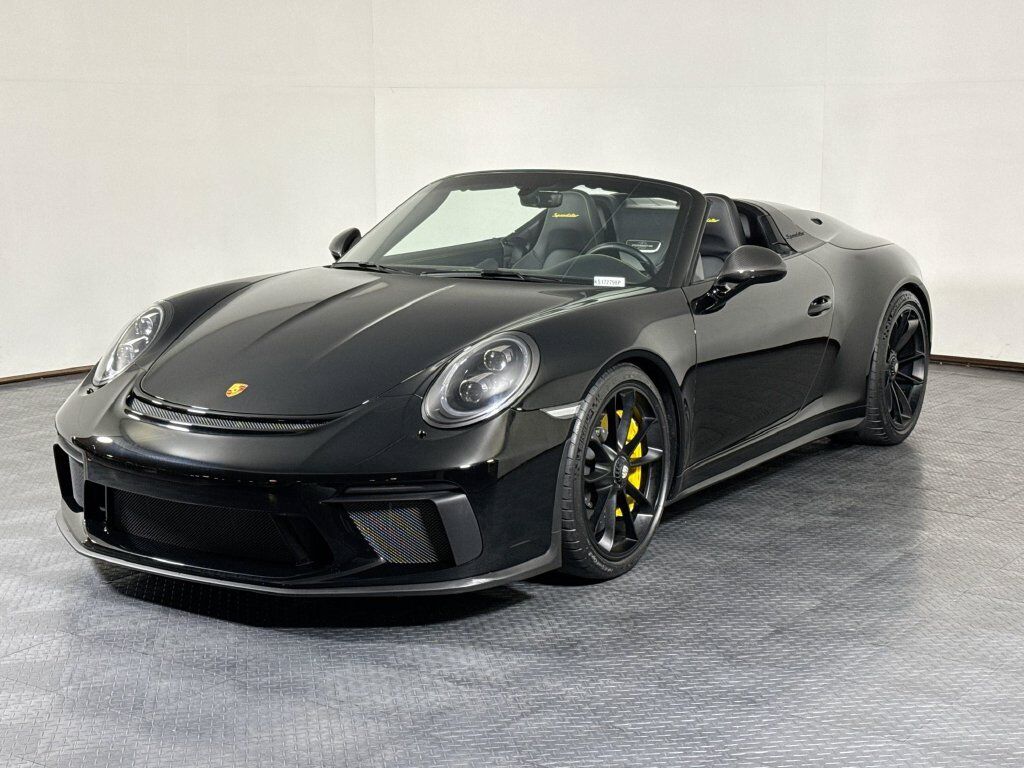 2019 PORSCHE 911