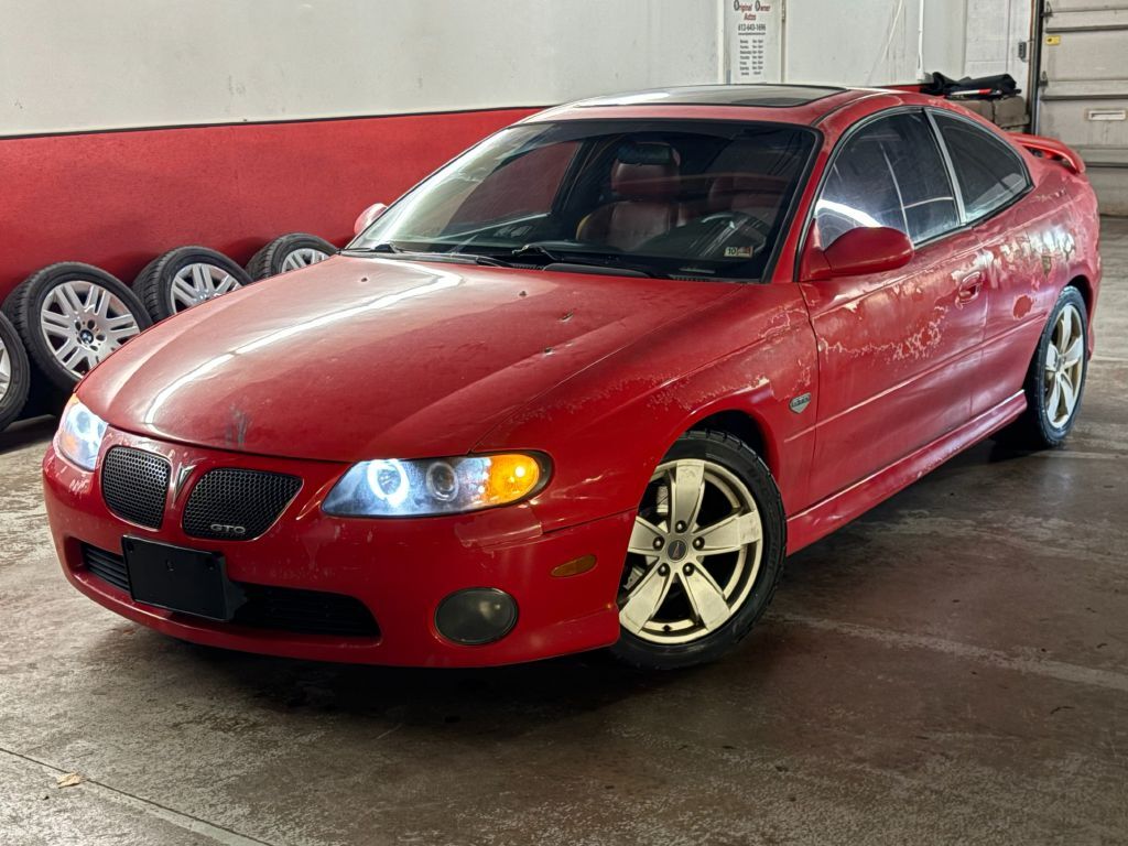 2004 PONTIAC GTO