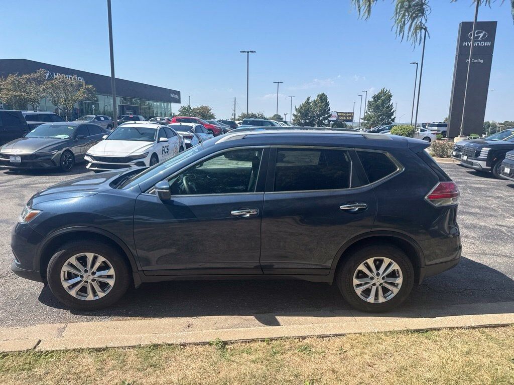 2015 NISSAN Rogue