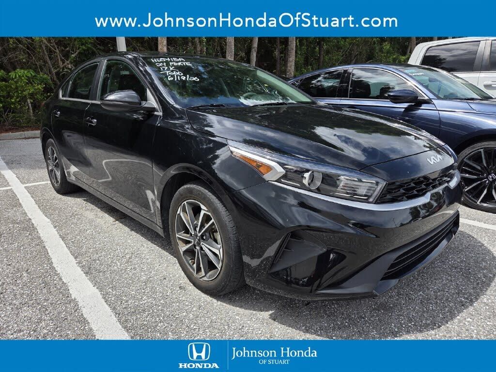 2024 KIA Forte
