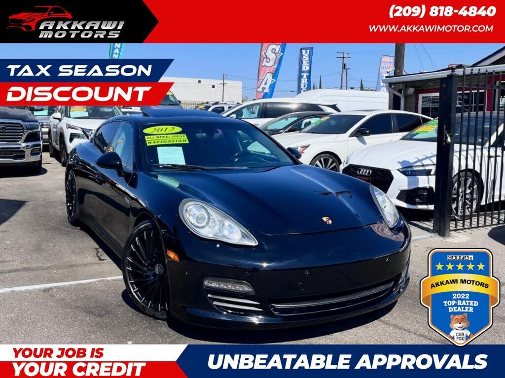 2012 PORSCHE Panamera