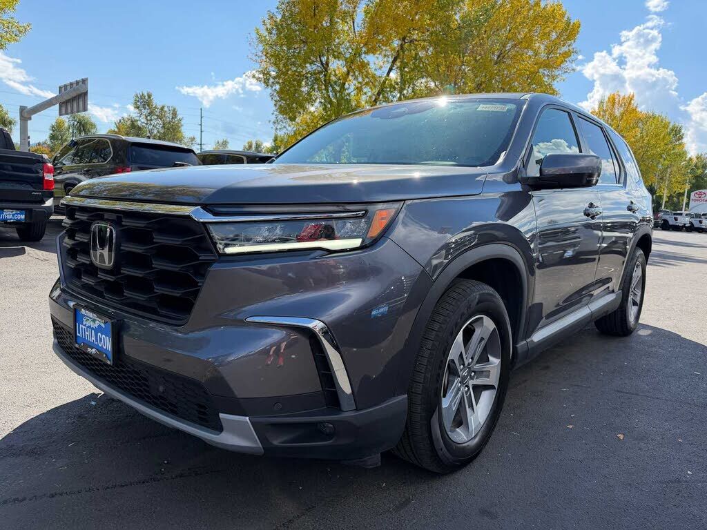 2025 HONDA Pilot