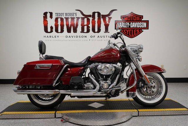 2009 HARLEY DAVIDSON Road King