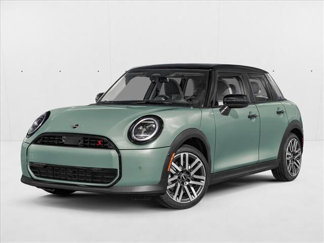 2027 MINI Hardtop