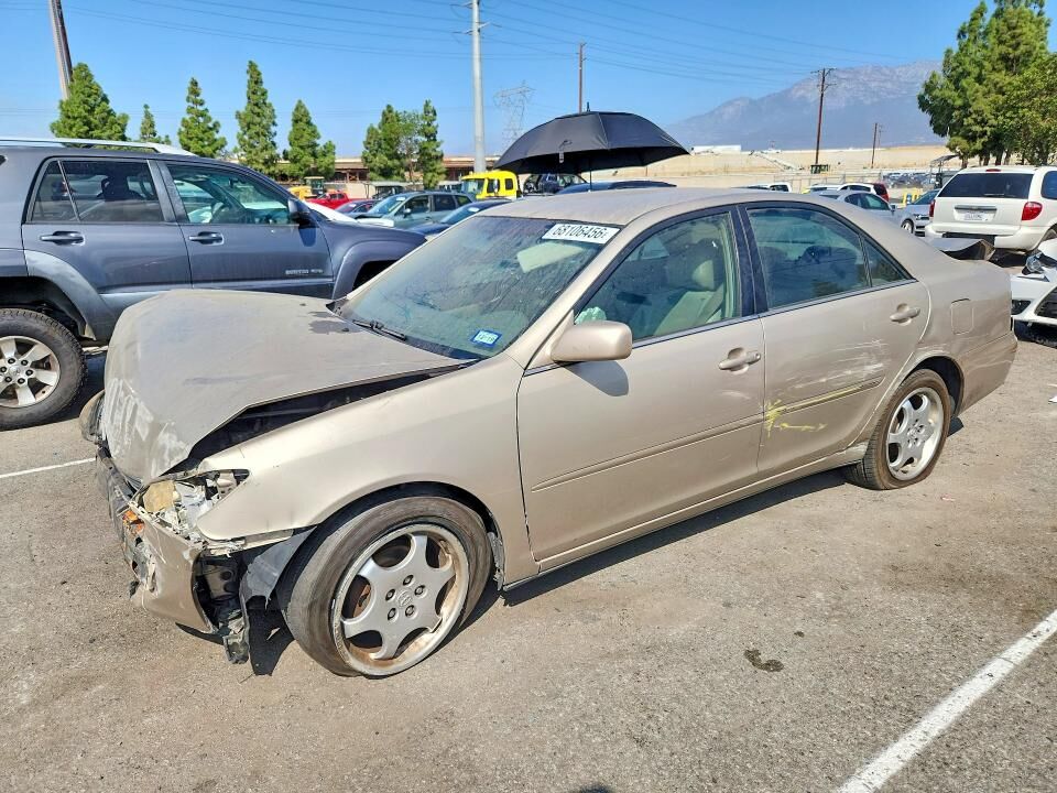 2005 TOYOTA Camry