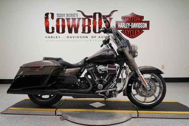 2014 HARLEY DAVIDSON CVO Road King