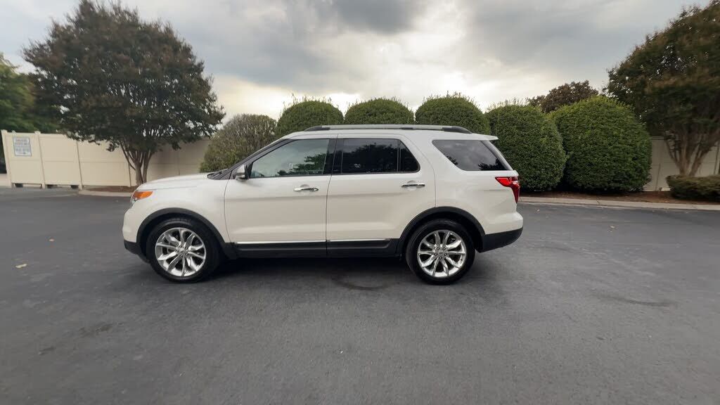 2014 FORD Explorer