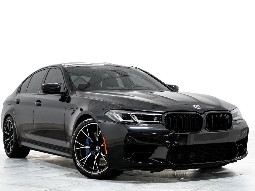 2023 BMW M5