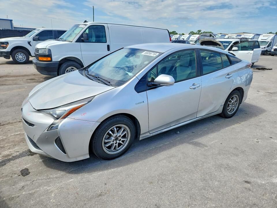 2017 TOYOTA PRIUS