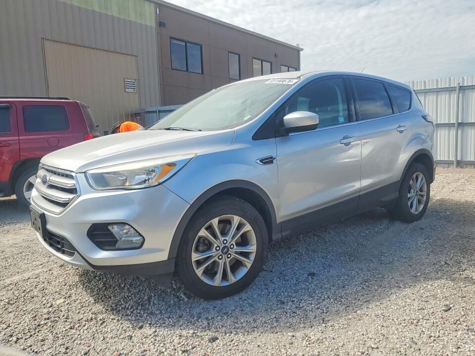 2017 FORD Escape