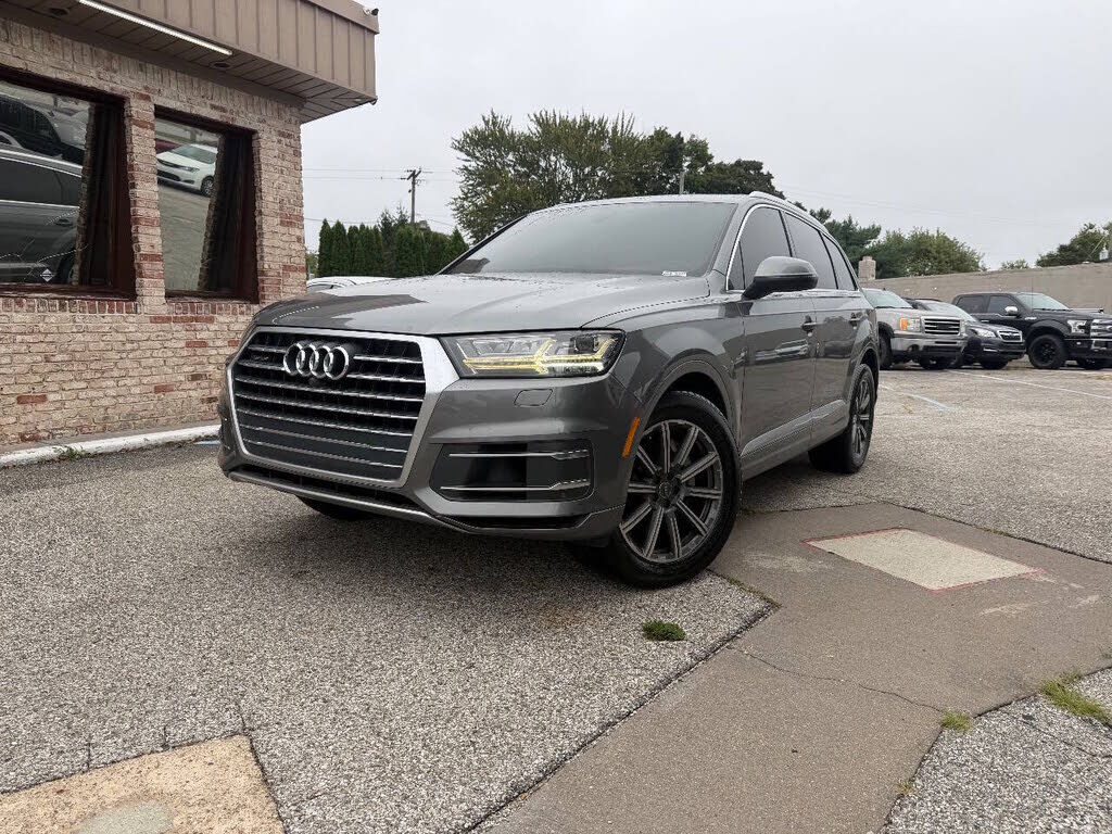 2017 AUDI Q7