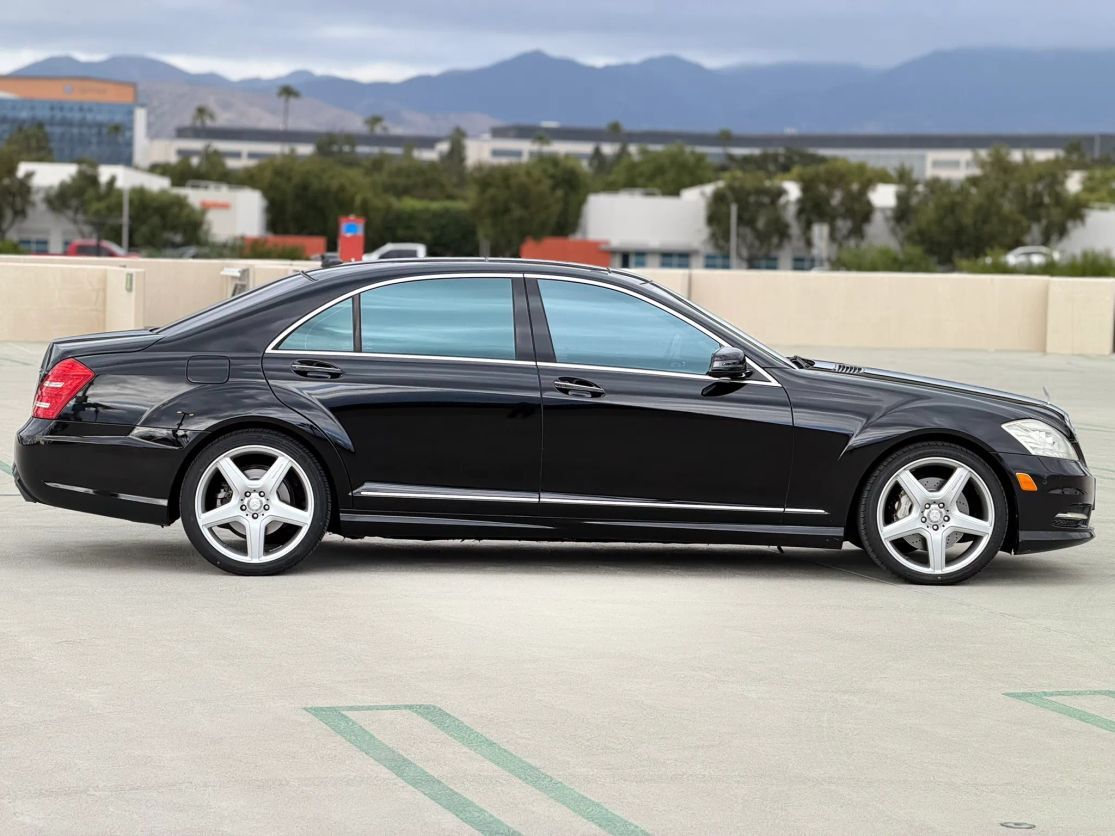 2013 Mercedes-Benz S-Class
