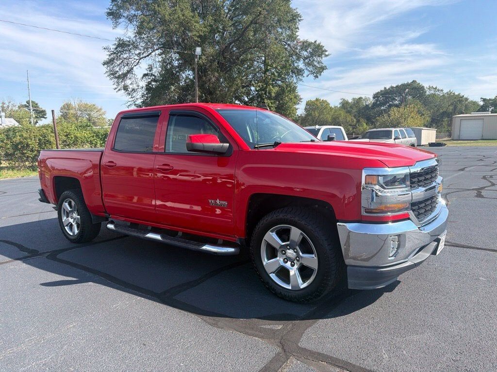 2018 CHEVROLET Silverado