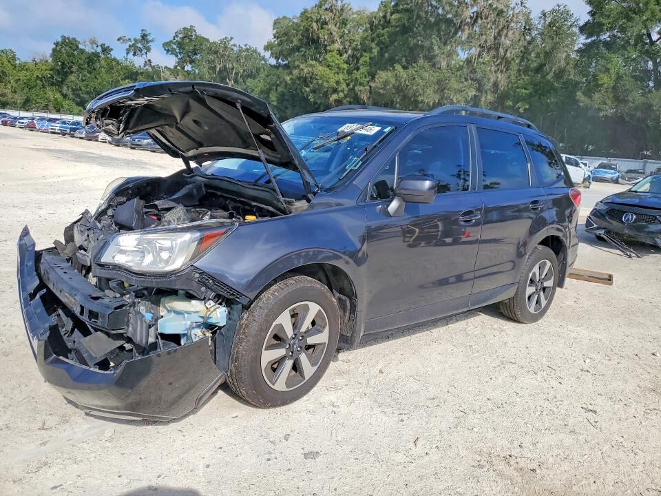 2018 SUBARU Forester