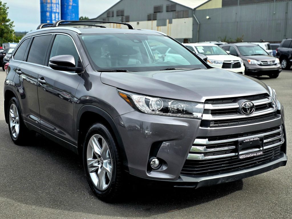 2019 TOYOTA Highlander