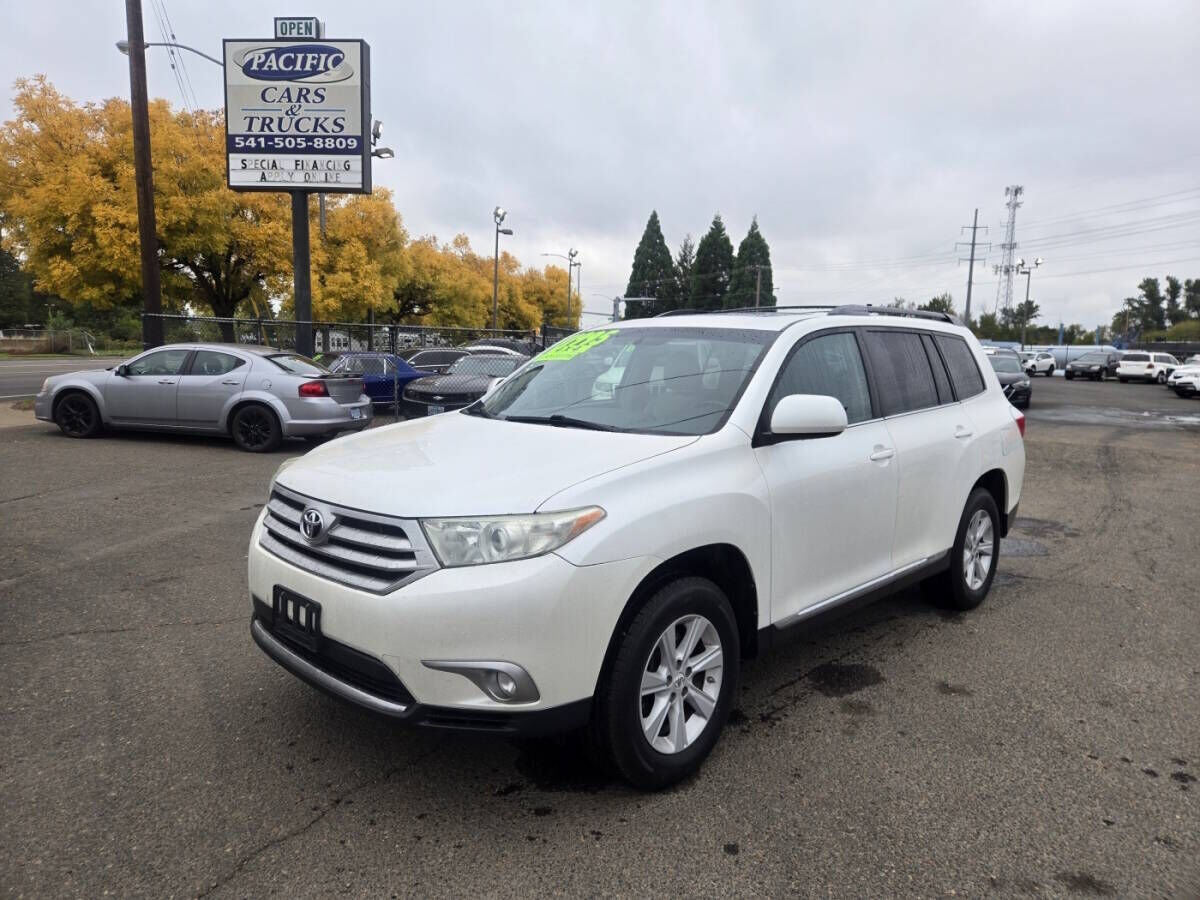 2013 TOYOTA Highlander