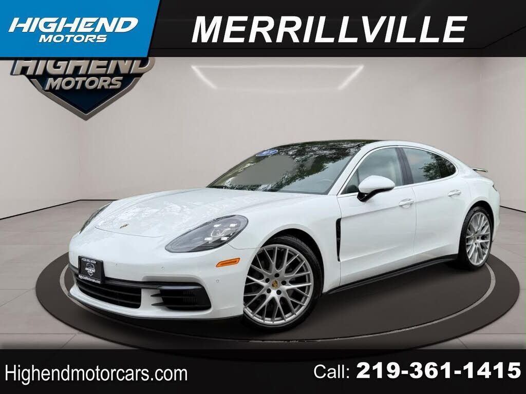 2018 PORSCHE Panamera
