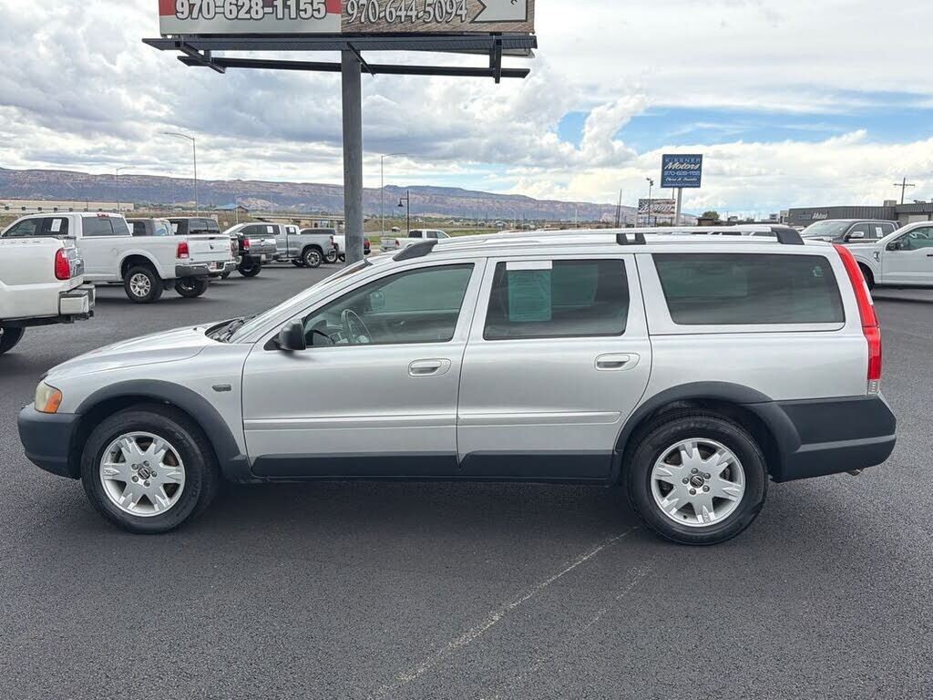 2006 VOLVO XC70