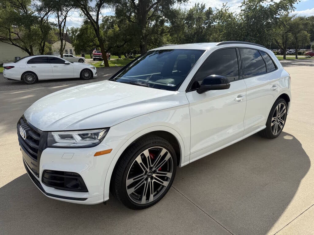 2020 AUDI SQ5