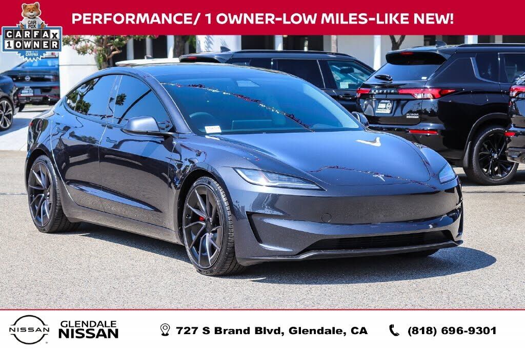 2024 TESLA Model 3