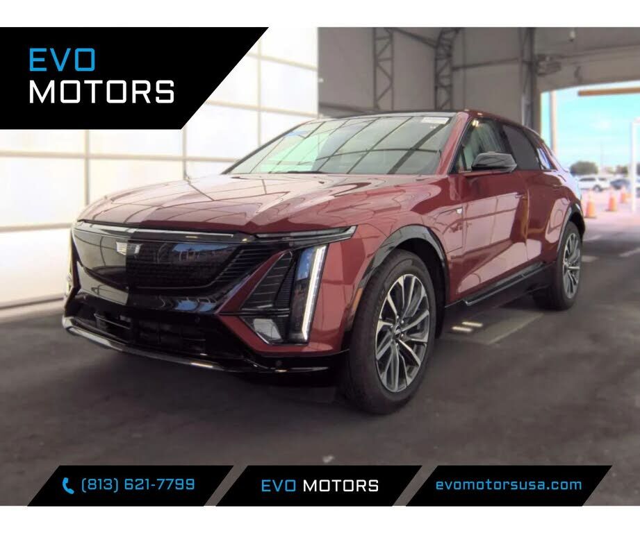 2024 CADILLAC Lyriq