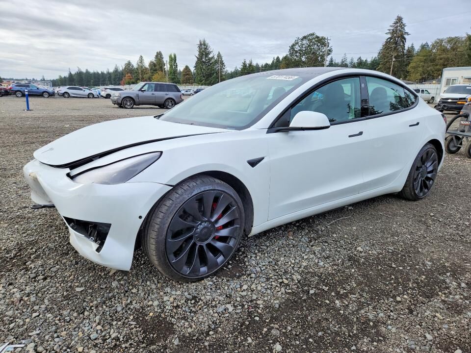 2022 TESLA Model 3