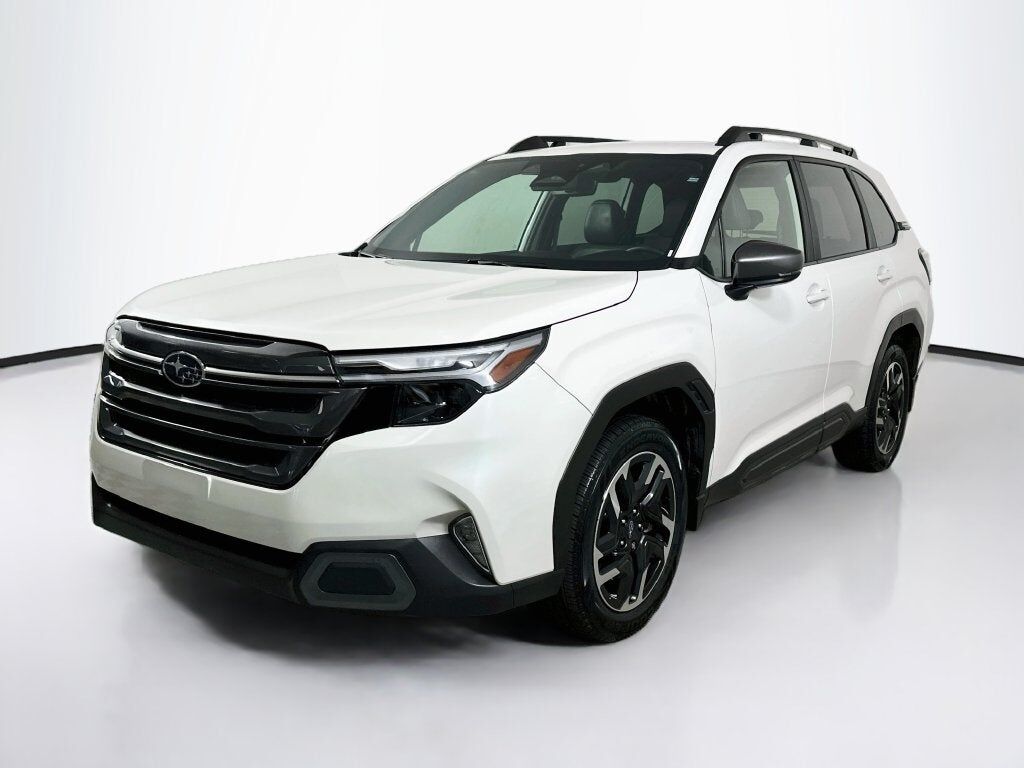 2025 SUBARU Forester