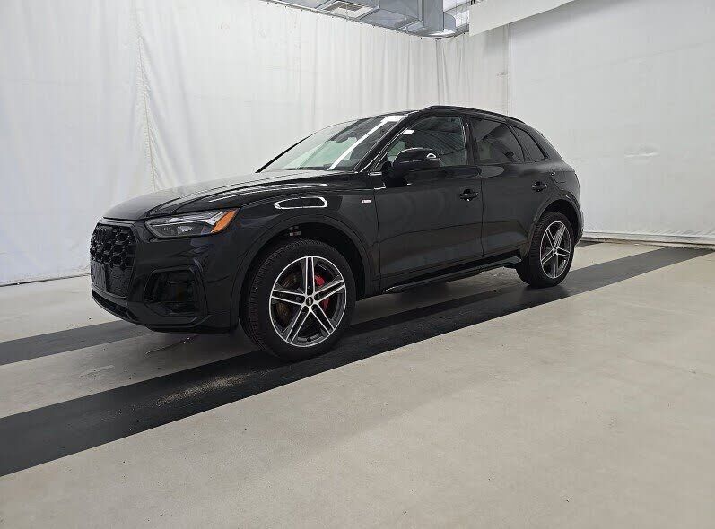 2024 AUDI Q5 e